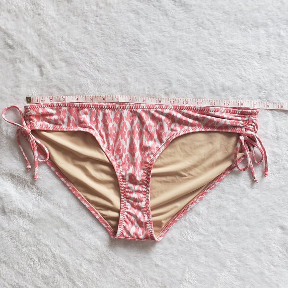 A PEA IN A POD Maternity Printed Bikini Bottom SZ L - Picture 9 of 11